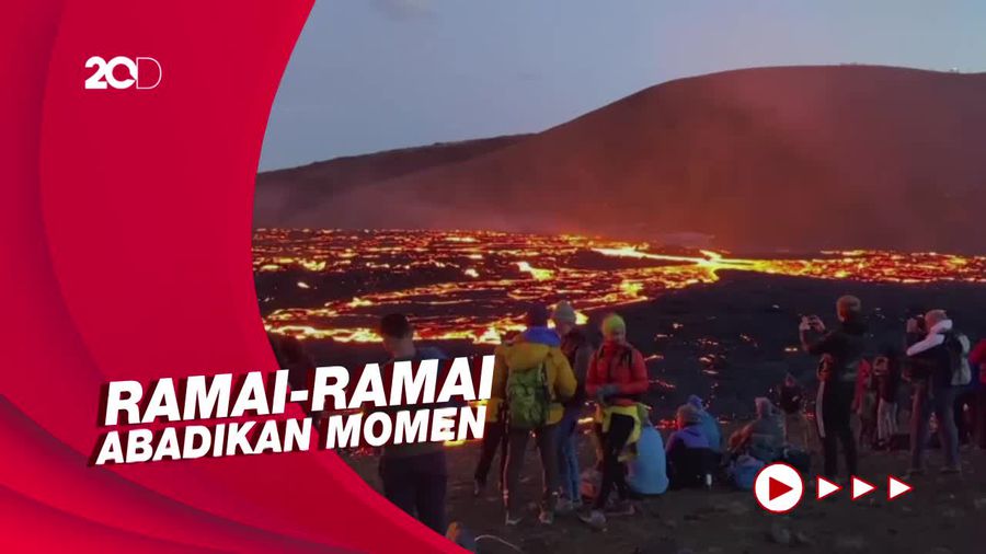 Erupsi Gunung Fagradalsfjall di Islandia Jadi Tontonan Bak Pertunjukan