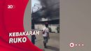 Ruko di Mangga Besar Jakbar Terbakar, 11 Unit Damkar Meluncur