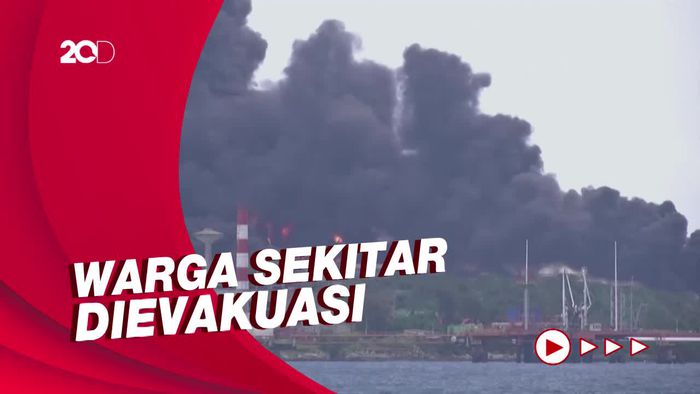 Dua Tangki Minyak Meledak di Kuba, Asap Hitam Setinggi Gunung