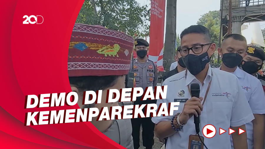 Momen Sandiaga Uno Tegur Aksi Demo Aliansi Labuan Bajo