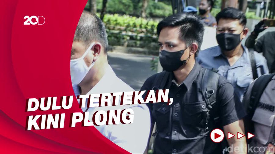 Menyimak Lagi Beda Pengakuan Bharada E Dulu dan Sekarang