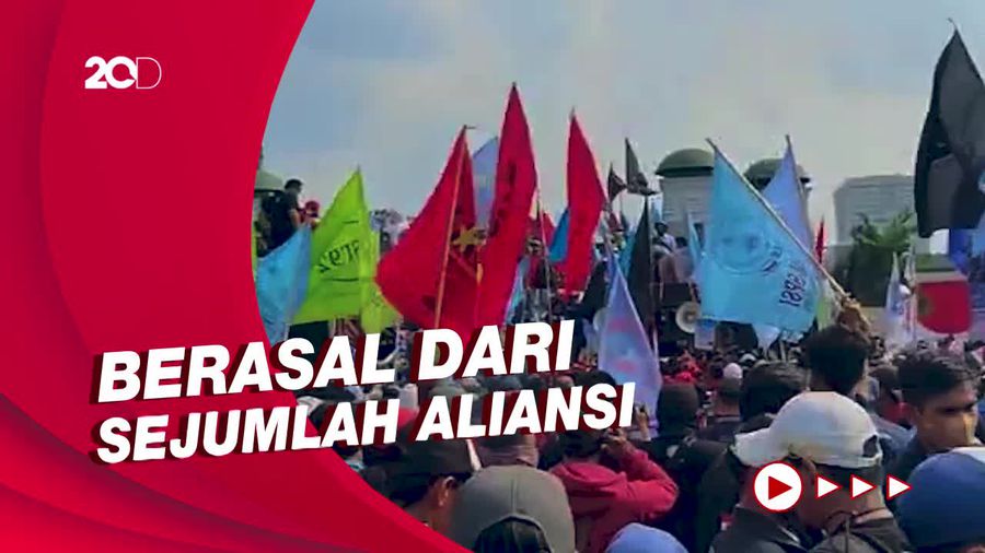 Massa Buruh Unjuk Rasa di Gedung DPR, Tuntut UU Ciptaker Dicabut!