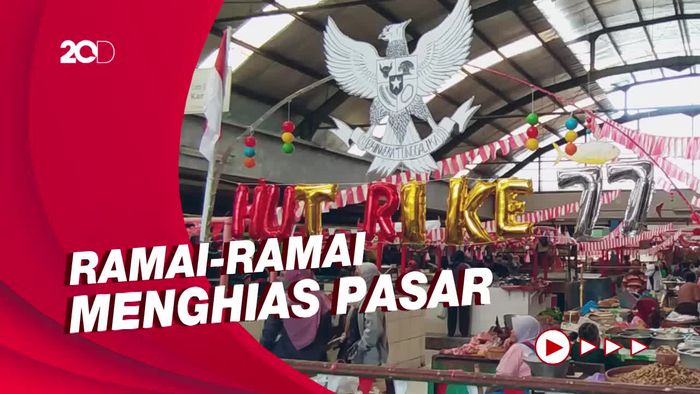 Euforia Pedagang Pasar Rejowinangun Magelang Sambut HUT ke-77 RI