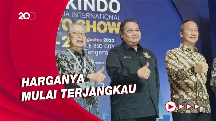 Di GIIAS 2022, Airlangga Ungkap Harga Mobil Listrik Mulai Bersaing
