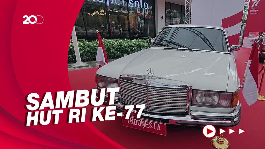 Mobil Kepresidenan Era Soekarno Hingga Jokowi Mejeng di Sarinah