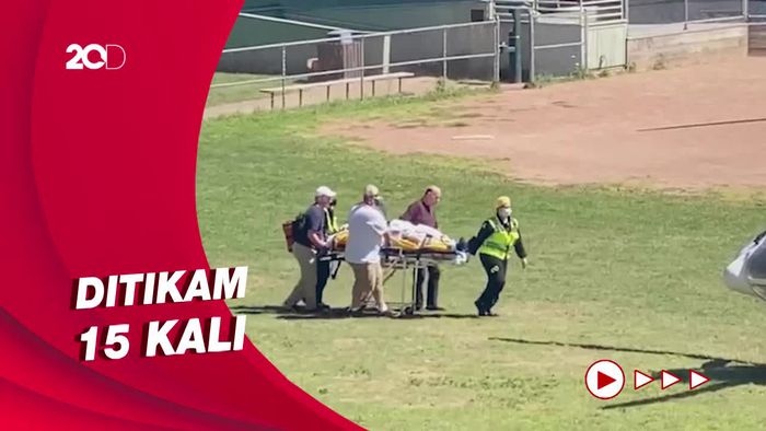 Penulis Ayat-ayat Setan Salman Rushdie Kritis, Dipakaikan Ventilator