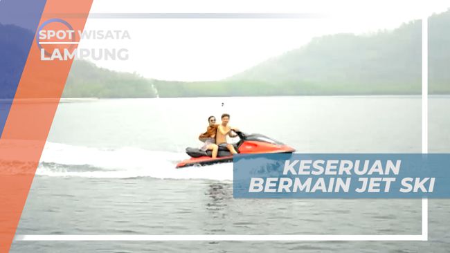 Menyusuri Pantai Pulau Kelagian Kecil dengan Jet Ski, Lampung