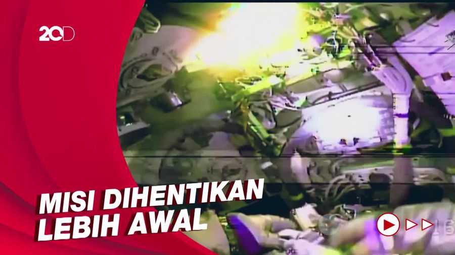 Detik-detik Baju Kosmonaut Rusia Kehilangan Daya di Luar Angkasa