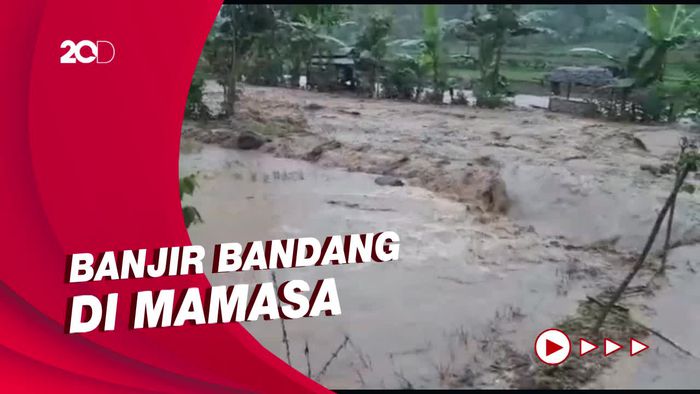 Banjir Bandang di Mamasa, Akses Jalan 3 Desa Lumpuh