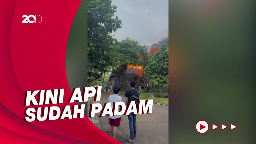  Kebakaran di Putri Duyung Cottage Ancol, 12 Unit Mobil Damkar Dikerahkan