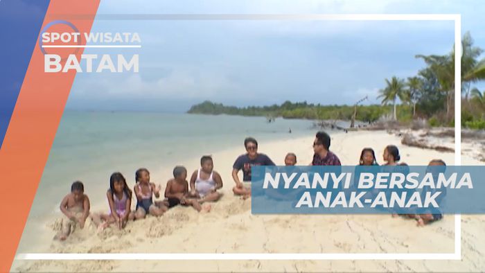 Bersenandung Menyanyikan Lagu Bersama Anak-anak Pulau Ranoh, Batam