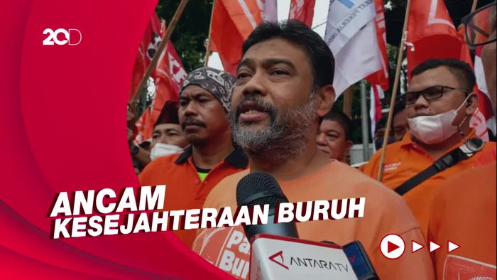 Buruh Tolak Kenaikan Harga BBM: Picu Inflasi-PHK Massal!