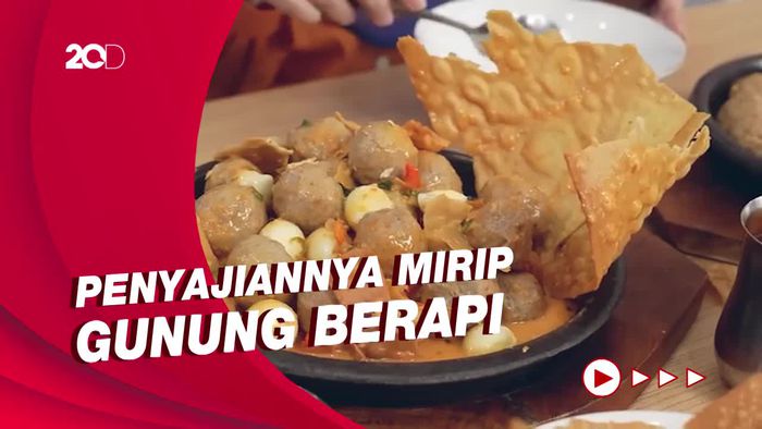Bikin Laper: Nyobain Bakso dengan Isian Misterius di Bekasi