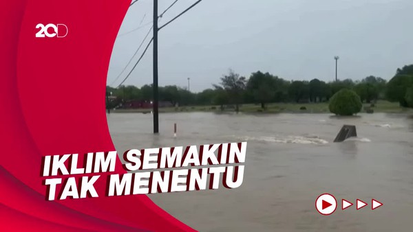 Tengah Dilanda Kekeringan, Texas Secara Tiba-tiba Kebanjiran