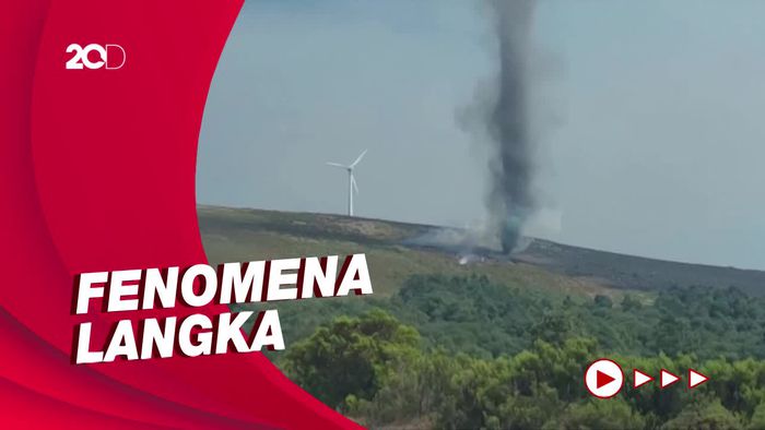 Angin Tornado Muncul Kala Kebakaran Hutan Melanda Portugal