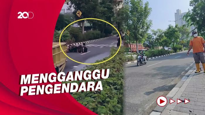 Polisi Nilai Speed Bump Nyaru Zebra Cross di Sunter Terlalu Tinggi