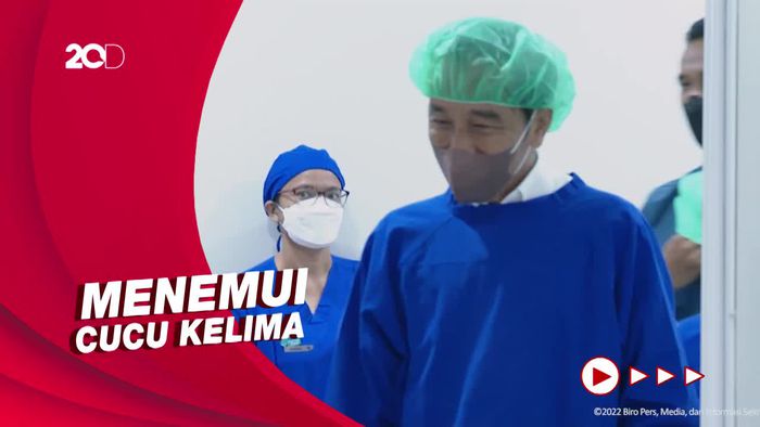 Momen Jokowi dan Iriana Sambut Anak Ketiga Kahiyang Ayu