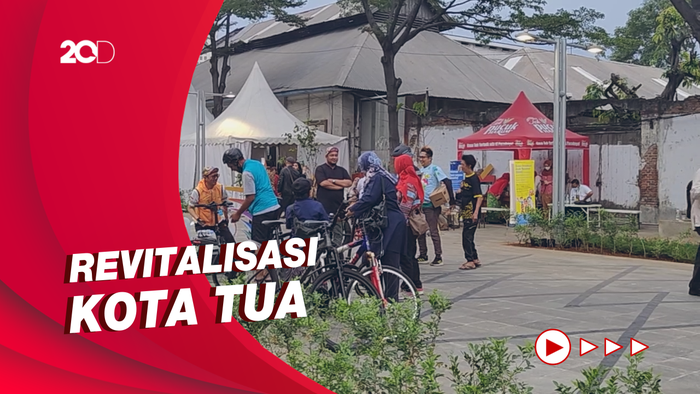 Trotoar Jadi Jalan Utama Kota Tua, Anies Ingin Hadirkan Kesetaraan