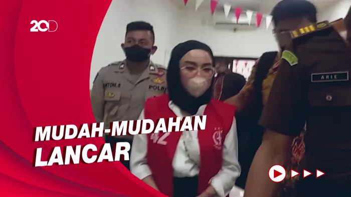 Medina Zein Minta Doa Jelang Sidang 