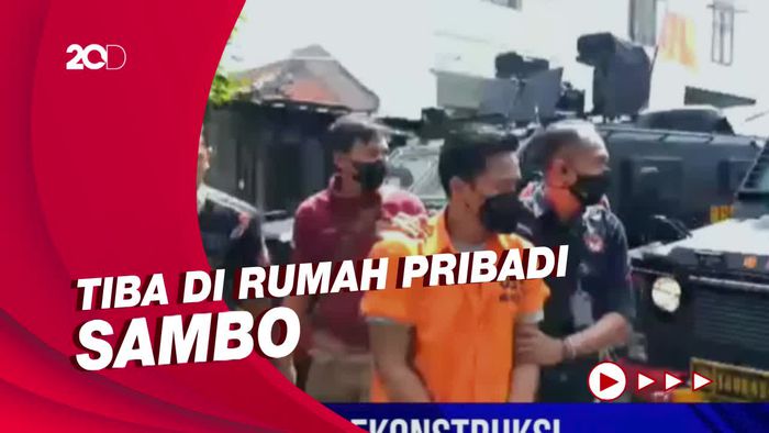 Penampakan Bharada Richard Eliezer dkk Berbaju Tahanan