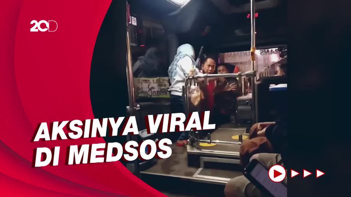 Cekcok Pemobil dengan BisKita Trans Pakuan Berujung Dicegat Dijalan
