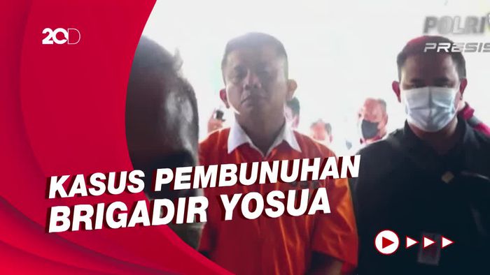 Momen Ferdy Sambo Berbaju Tahanan Jalani Rekonstruksi