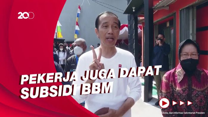 Jokowi Mulai Bagi-bagi BLT BBM Rp 600 Ribu ke Warga di Papua