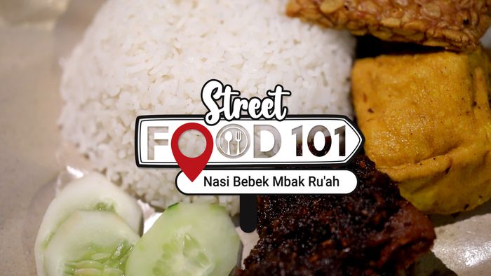  Pedasnya Bumbu Hitam di Nasi Bebek Mbak Ruah Bulungan