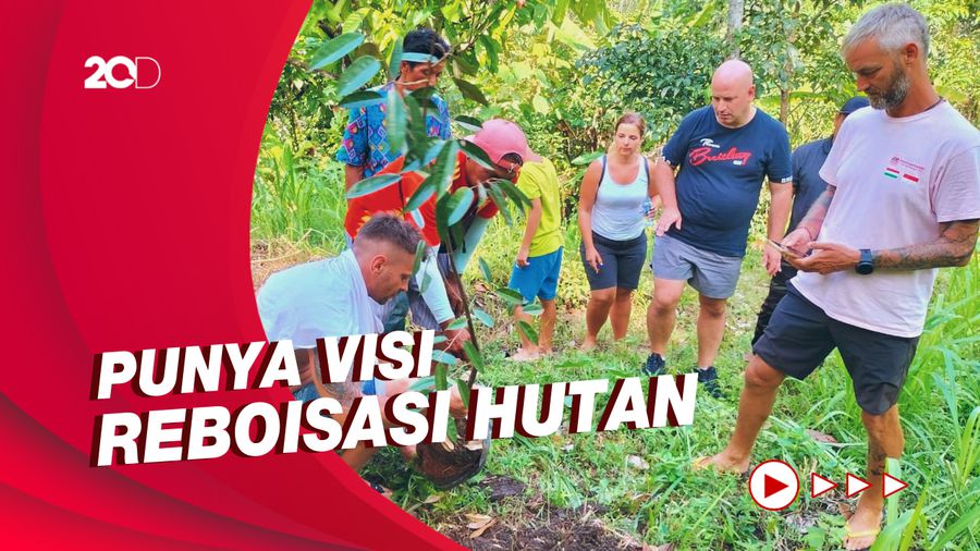 Sensasi Camping di Hutan, Bayarnya dengan Bibit Pohon Buah