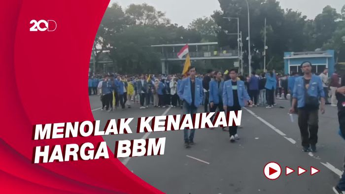 Massa Demo Tolak Kenaikan BBM Bubarkan Diri Usai Sampaikan Sikap