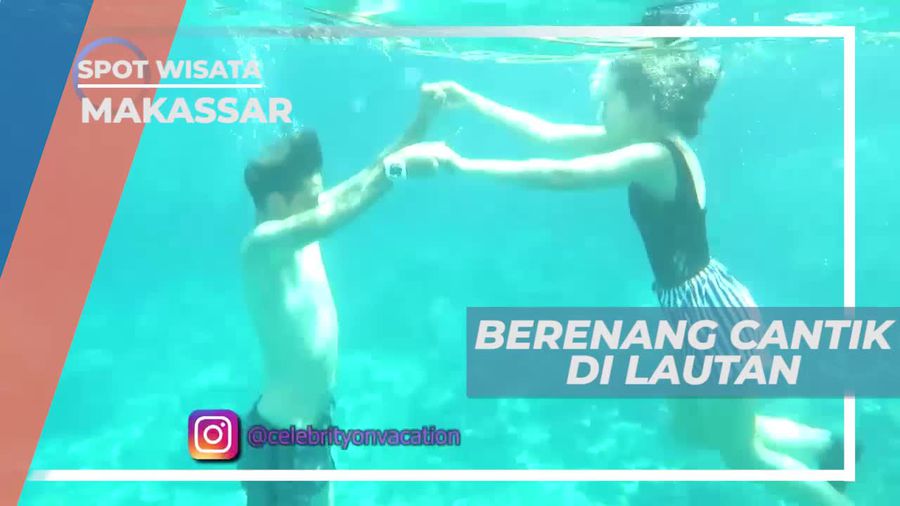 Berenang di Pantai Appalarang Makassar Sulawesi Selatan