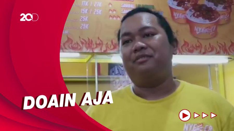 Kata Marshel Widianto soal Foto Background Biru Bareng Celine Evangelista