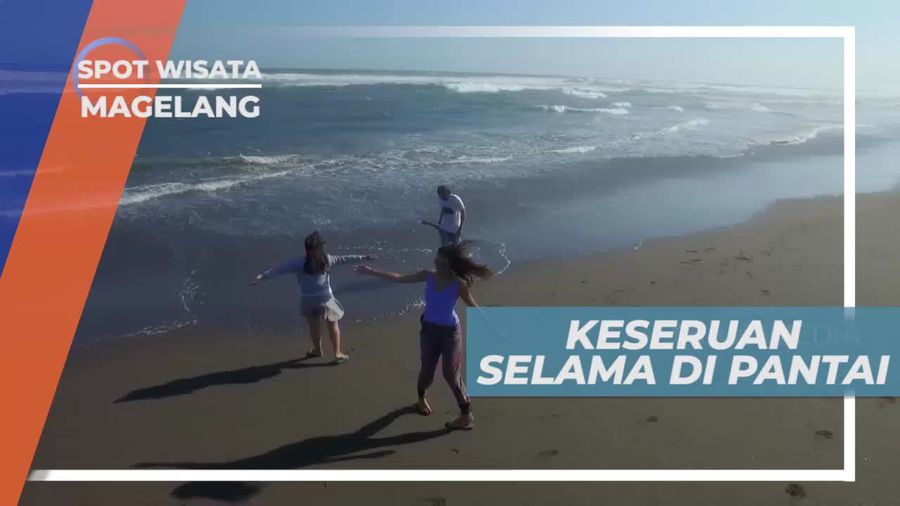 Bermain Gitar dan Ayunan di Pantai Gowa Cemara, Yogyakarta