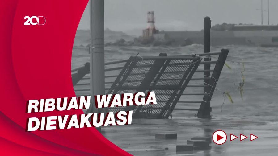 Amukan Topan Hinnamnor di Pantai Busan Korea Selatan