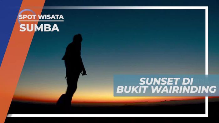 Panorama Indah Matahari Tenggelam di Bukit Wairinding Sumba