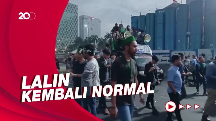Massa Demo Tolak Kenaikan BBM di Kementerian ESDM Bubar