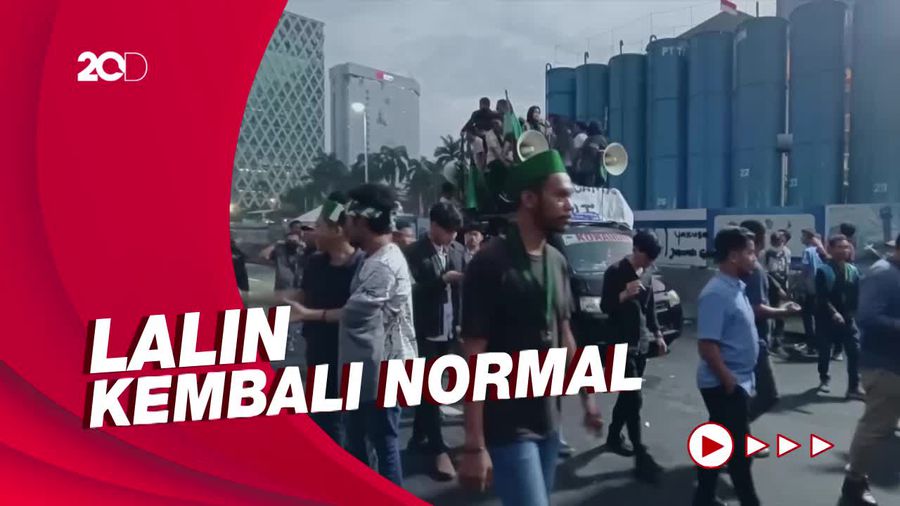 Massa Demo Tolak Kenaikan BBM di Kementerian ESDM Bubar