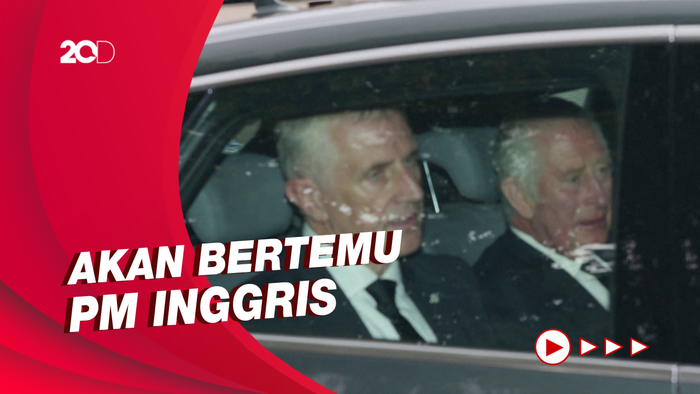 Momen Raja Charles III dan Camilla Tinggalkan Balmoral Menuju London
