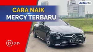 Belajar Yuk! Ini Tutorial Naik Mercedes-Benz C Class Generasi Terbaru