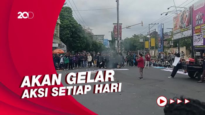 Gelar Unjuk Rasa di Hari Minggu, Mahasiswa Ingin Kenaikan Harga BBM Dibatalkan
