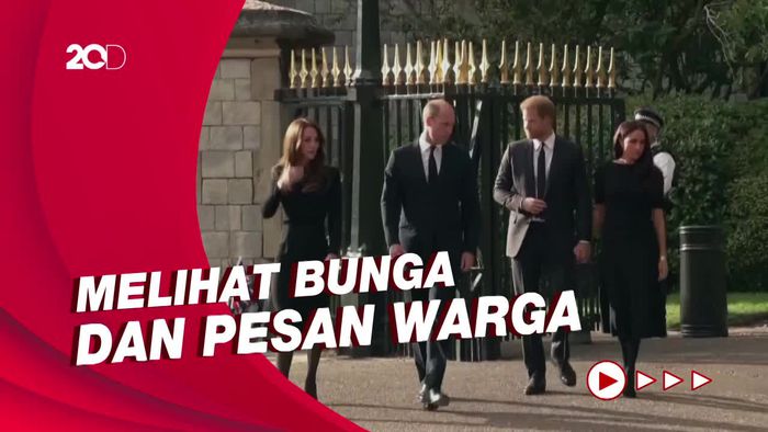 Momen Pangeran William dan Harry Temui Warga di Luar Kastil Windsor
