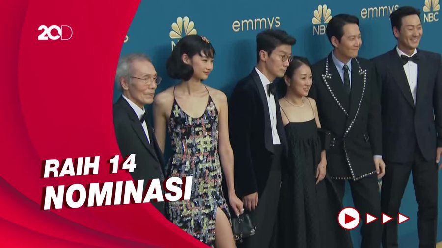 Momen Para Pemain Squid Game Curi Perhatian di Red Carpet Emmy Awards