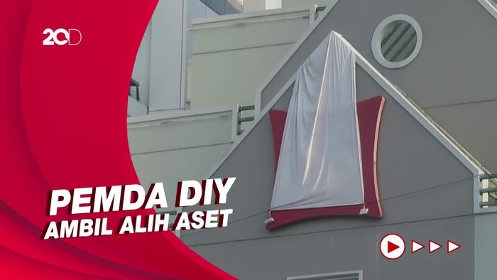 Sultan HB X Bantah Ratusan Karyawan Hotel Ibis dan Malioboro Mall Di-PHK