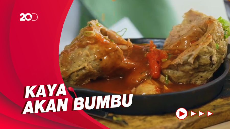 Bikin Laper: Bakso Iga Jumbo dan Mie Ayam Hotplate