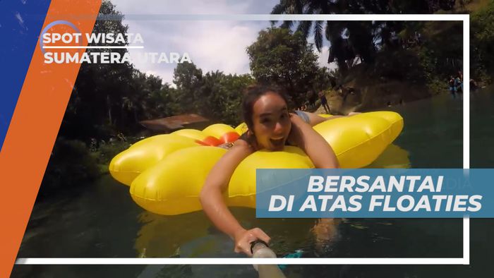 Santai Sejenak Mengapung di Atas Air Kolam Aqua, Sumatera Utara
