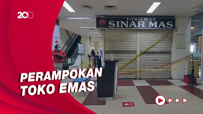 Garis Polisi Terpasang di Toko Emas Mal Serpong Usai Perampokan