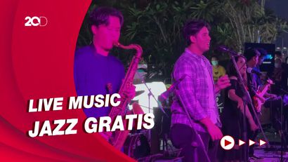 Aksi Jazzversity-Fariz RM Warnai Anjungan Sarinah dengan Alunan Jazz