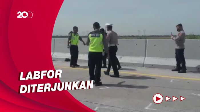 Polisi Gelar Olah TKP Kecelakaan Beruntun di Tol Pejagan