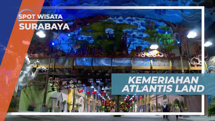 Menikmati Cantiknya Pertunjukan Air Mancur di Atlantis Land Surabaya
