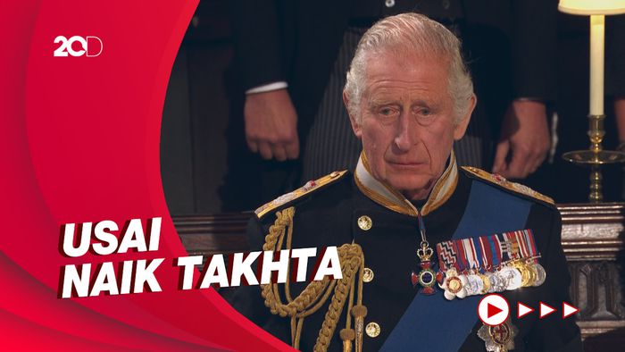 Alasan Dipecatnya 100 Staf Raja Charles III